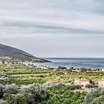 Epidavros Villas, Thymari Garden & Seaview Retreat Villa *
