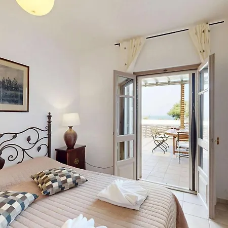 Epidavros Villas, Thymari Garden & Seaview Retreat * Néa Epídavros