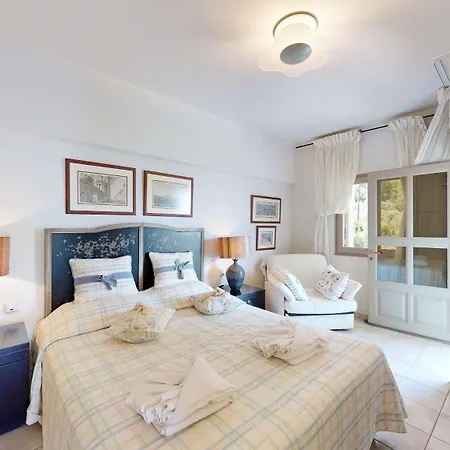 Epidavros Villas, Thymari Garden & Seaview Retreat Willa *