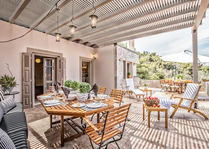 Stunning Eco In Epidavros -akros Estate Villa